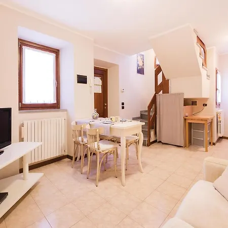 Casa Foresto Ferienhaus *
